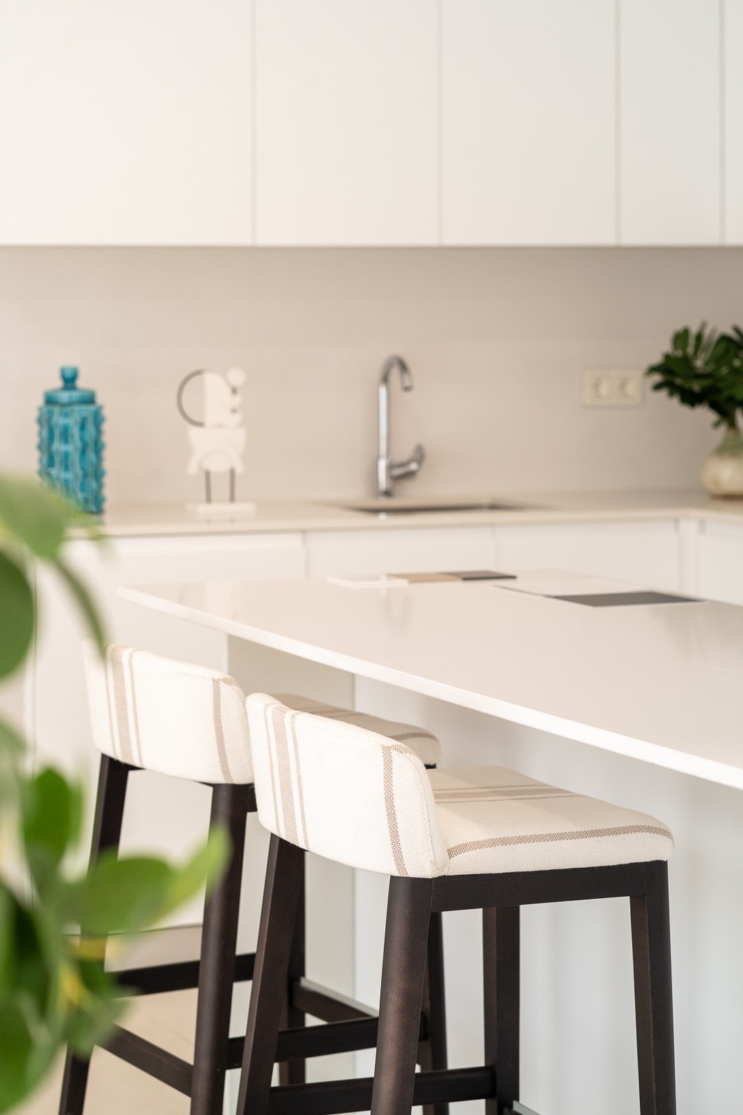 ONE_OAK_SHOWROOM7